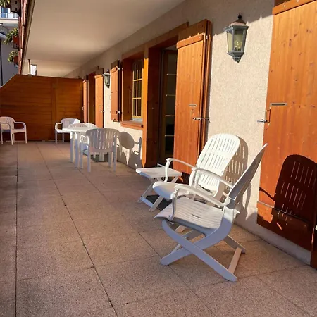 25号粉红色公寓度假屋 木屋 代堡