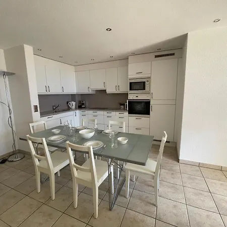 Le Rosat 25 Chateau-d'Oex