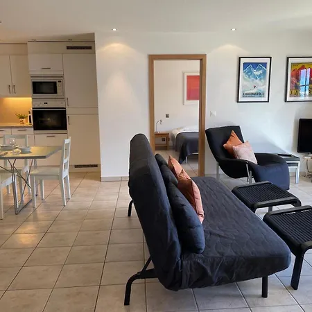 25号粉红色公寓度假屋 代堡